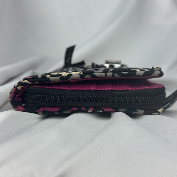 Vera Bradley Zip around Turn Lock Wallet - Northern Lights- Good Condition - Picture 10 of 16